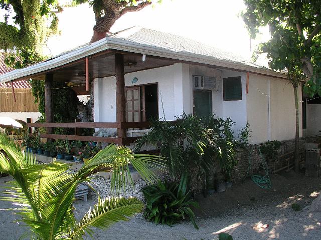 1.Hannas Place Moalboal 5.JPG